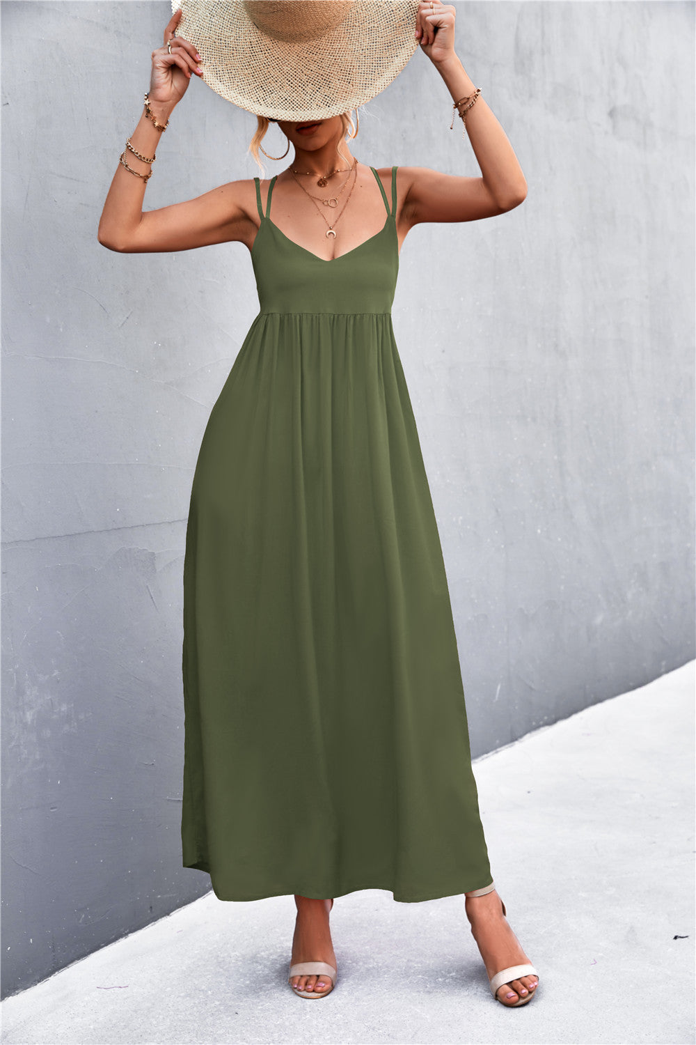Elegant Strappy Maxi Dress - MINOOO's