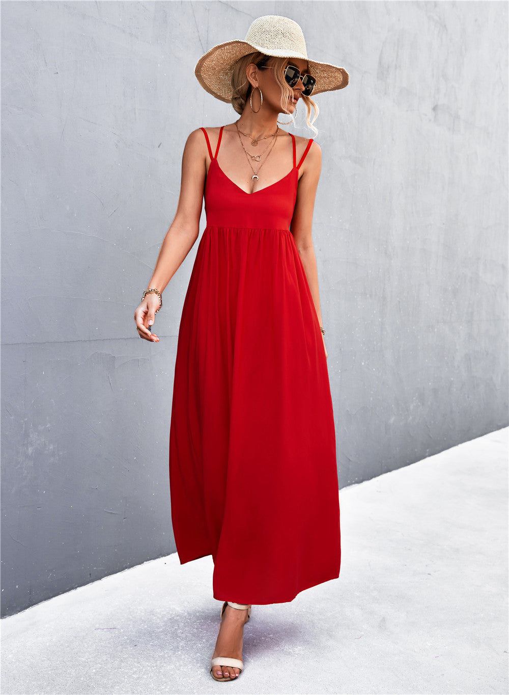 Elegant Strappy Maxi Dress - MINOOO's