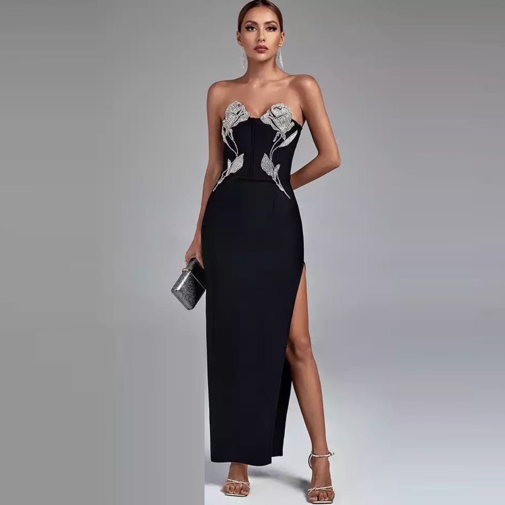 Midnight Strapless Embroidered Gown - MINOOO's