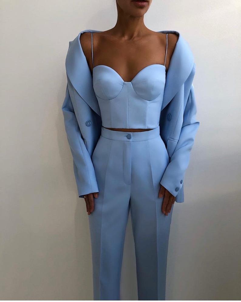 Elegant Blue Blazer and Crop Top Set - MINOOO's